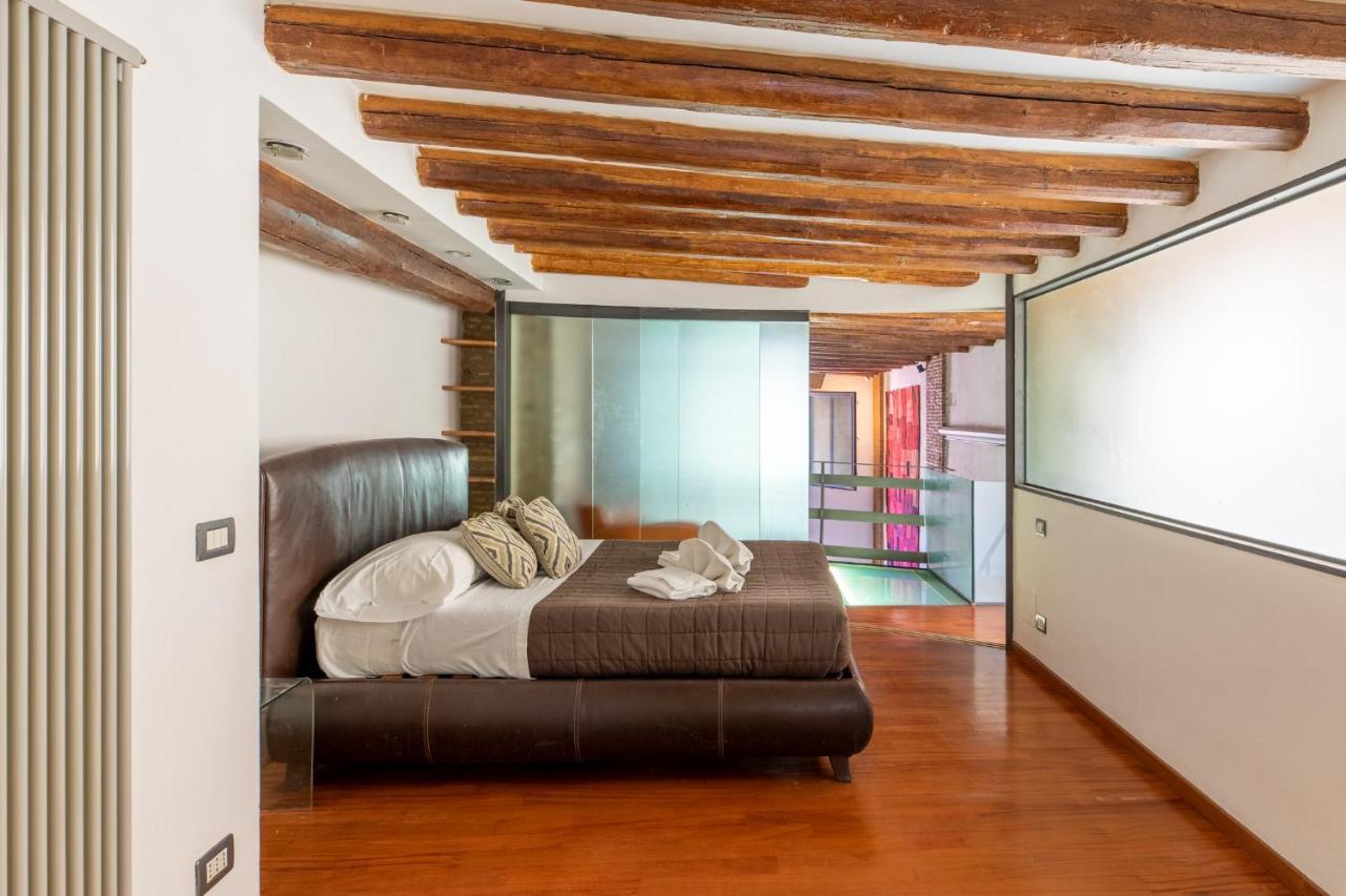 Iflat Spacious And Unique Loft In Trastevere * Roma